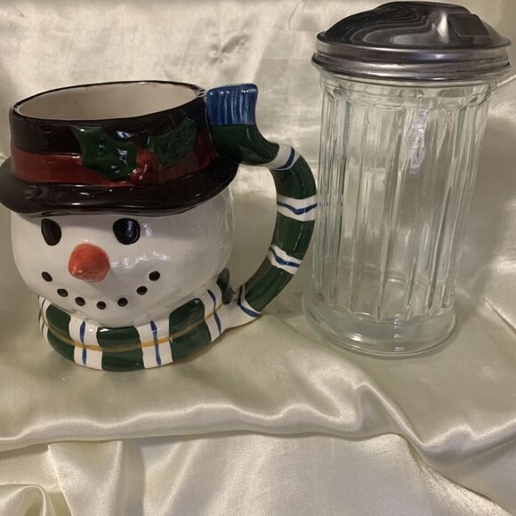 Garden Ridge. 1996 Ceramic Snowman Mug. 14 oz. Bright Under Glaze Details. AL - Picture 7 of 7
